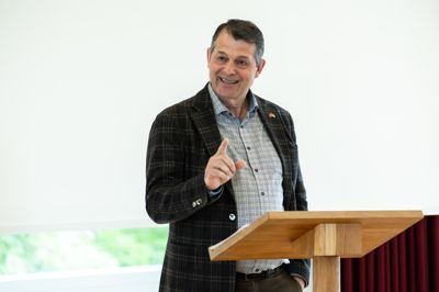 Borgmester Ib Lauritsen (V) melder sig ind i slutrunde-debatten omkring Danmarks håndboldlandshold.