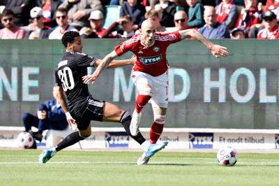 Jens Martin Gammelby er lettet over, at SIF ikke er tvunget til at få et point i Fredericia for at overleve. - Vi kan tage derned og spille frit. Det bliver fedt. Vi vil også gerne slutte af med en sejr, siger han.