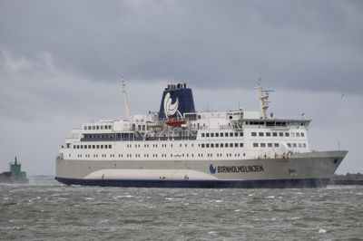 40.000 flere passagerer sejlede med Bornholmslinjen sidste år. Dermed rejste 1,8 millioner til eller fra solskinsøen, hvilket er det højeste passagertal til øen nogensinde.