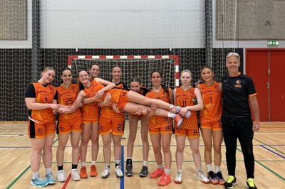 U19-pigerne fra Basketball Star Academy sikrede sig førstepladsen i deres række.