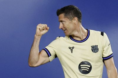 Robert Lewandowski har haft god grund til at knytte næven i jubel som FC Barcelona-spiller.