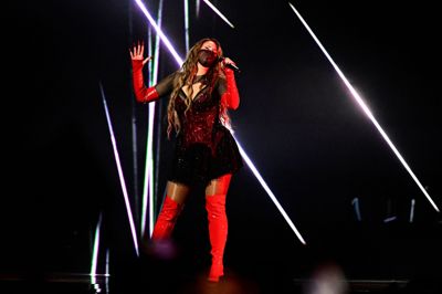 Theresa Rex fra Danmark har været med til at skrive Sveriges grandprixsang, »My System«, til sangeren Felicia. Sverige er sammen med Irland de nationer, som med syv sejre hver har vundet Eurovision flest gange.