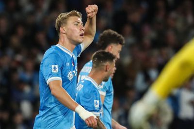 Rasmus Højlund har bidraget til 16 mål - 11 scoringer og 5 assister - i Serie A i denne sæson.