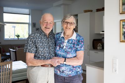 I dag, onsdag 20. maj, fejrer Gunner og Margit Kristensen krondiamantbryllup for Bøgehavens beboere. Pinselørdag holder Hammerum-parret fest for familie og venner.