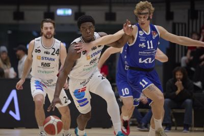 Team FOG Næstved spiller torsdag tredje kamp i finaleserien mod den forsvarende danske mester, Bakken Bears, der har vundet DM-guld ni år i træk.