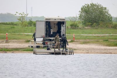 En stor politiaktion ved Fuglsang Sø var bare én af flere episoder, der hænger sammen som en del af den verserende bandekonflikt.