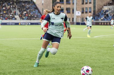 Angriberen Nadia Nadim scorede for HB Køge, der lørdag eftermiddag vandt på hjemmebane over Fortuna Hjørring i den bedste danske fodboldrække.