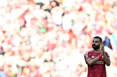 Mohamed Salah sagde søndag farvel til Liverpool-fansene på Anfield.
