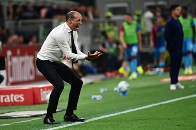 AC Milan-træner Massimiliano Allegri forsøgte at råbe sine spillere til sejr søndag aften, men det havde ikke den store effekt inde på fodboldbanen.