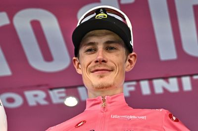 Jonas Vingegaard har vundet tre etaper i årets Giro, men det bliver ikke de eneste tre, hvis det står til danskeren.