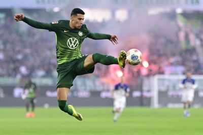 Adam Daghim har spillet den forgangne sæson med tyske Wolfsburg, der rykkede ud af Bundesligaen.