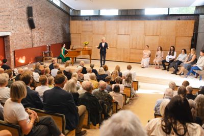 Stemmesmagning blev første gang præsenteret under Herning Opera Festival i 2024 og bliver nu også en del af Kulturfest Herning.