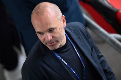 Andrés Iniesta har en stor aktiv karriere bag sig og vil nu være træner.