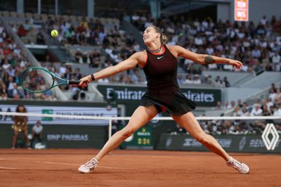 Aryna Sabalenka vandt i to sæt.