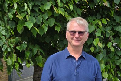 Knud Lund Kristensen brænder for gospel og for at synge i kor. Han har taget initiativ til et nyt gospelkor, men han må nu erkende, at det bliver alt for dyrt for medlemmerne at være med, hvis de skal dække alle udgifterne selv.