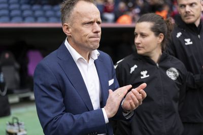 Jakob Michelsen kan fredag kvalificere Danmark til VM i Brasilien. Det sker, hvis Danmark slår Sverige, og Italien taber point mod Serbien.