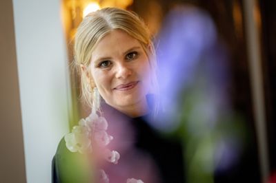 Sofie Linde har sammen med sin mand, Joakim Ingversen, været vært på DR-programmet »Hotel Romantik« i to sæsoner. Det er endnu ikke bekræftet, om de fortsætter som værter.