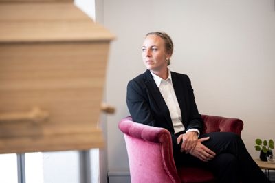 Maria Bach Moesgaard Klausen fra Bachs Begravelser er en glad og ivrig løber, når hun altså ikke passer forretningen, familien og den nedlagte landejendom mellem Sdr. Felding og Kibæk.
