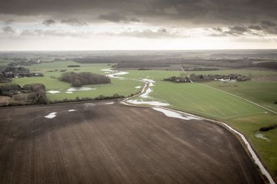 Særligt udtagning af lavbundjord går for langsomt og er med til at bringe opfyldelsen af klimamålet i 2030 i fare ifølge Klimarådet.