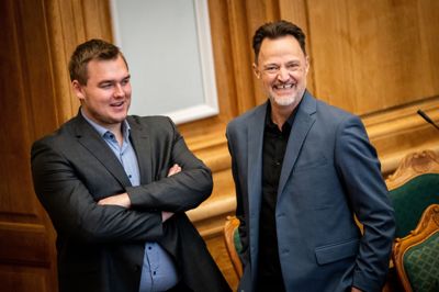 Thomas Skriver Jensen (til venstre) er ny udlændingeordfører i Socialdemokratiet.