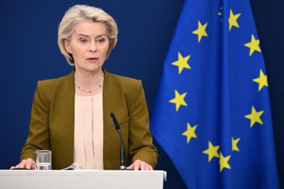 EU-Kommissionens formand, Ursula von der Leyen, fremlagde tirsdag EU-Kommissionens forslag til den 21. sanktionspakke mod Rusland.