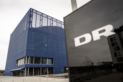 DR-dokumentaren »Grønlands hvide guld« udkom i februar sidste år og handler om Danmarks minedrift i Grønland gennem mere end 100 år. Den blev trukket tilbage efter ti dage efter kritik fra økonomer og politikere.