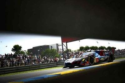 Racerkøreren Kevin Magnussen havde ikke en god oplevelse i BMW-bilen i årets Le Mans.