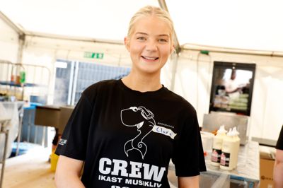 På trods af sine kun 15 år er det ikke første gang, at Clara Jaszczak er frivillig ved Ikast Musikliv.