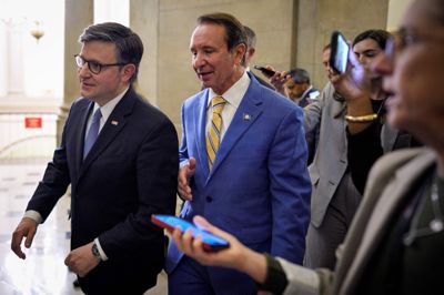 Jeff Landry, der ses i midten, blev i december 2025 udpeget som særlig udsending til Grønland.