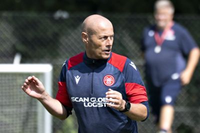 Steffen Højer tiltrådte som AaB-træner for et år siden.