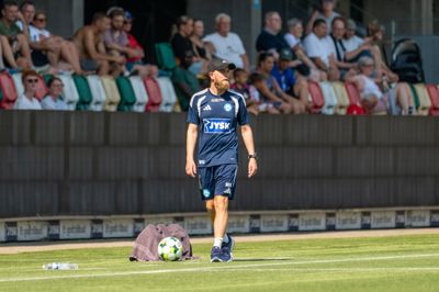 Morten Dahm Kjærgaard fik lørdag sin uofficielle debut som cheftræner for Silkeborg IF.