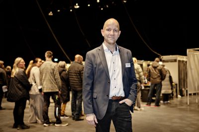 Venstreborgmester Kenneth Tønning glæder sig på sine ældre medborgeres vegne over, at Holstebro ikke igen står bag varmerekorden, der lørdag er slået.