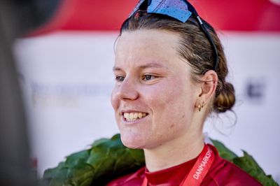 Amalie Dideriksen er både glad og stolt, efter at hun for sjette gang i karrieren har vundet DM i linjeløb.
