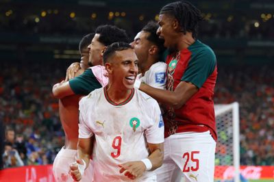 De marokkanske spillere brød ud i vild jubel, efter at de vandt straffesparkskonkurrencen mod Holland ved VM i fodbold.