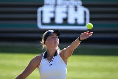 Clara Tauson fik en god optakt til Wimbledon, da hun nåede kvartfinalen i Bad Homburg, hvor hun tabte til den senere vinder Karolina Muchova. Forinden havde danskeren slået dette års French Open-semifinalist Diana Shnaider og den forsvarende olympiske mester, Zheng Qinwen.