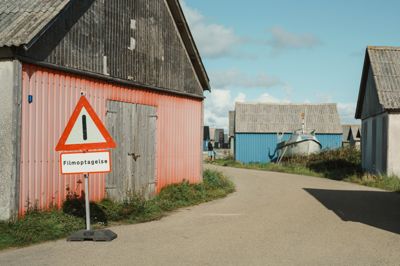Hvide Sandes sjæl og charme bliver endnu en gang rammen om filmoptagelser til den populære TV-2 krimiserie Hvide Sande.