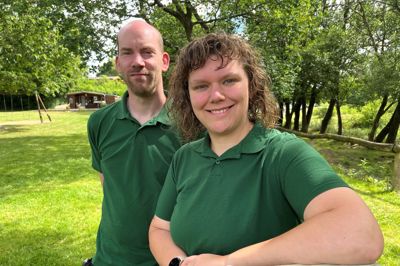 Bram og Shana van Sebille har nu drevet Gyvelborg Naturcamping i et år. Og de er meget tilfredse med tilværelsen.