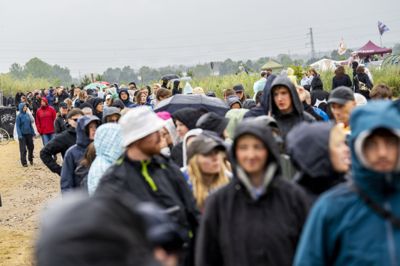 Festivalsæsonen får politiet til at sætte ekstra ind på det sociale medie Snapchat for at stoppe pushere. Det gælder blandt andet i politikredsen, hvor Roskilde Festival afholdes.
