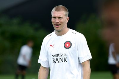 Rasmus Nissen Kristensen løber for første gang i karrieren på banen med nummer 5 på trøjen, når FC Midtjylland fredag møder OB i generalprøven før sæsonpremieren.