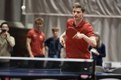 Anders Lind kom aldrig for alvor ind i kampen mod Sora Matsushima, der er nummer seks i verden, i lørdagens kvartfinale.