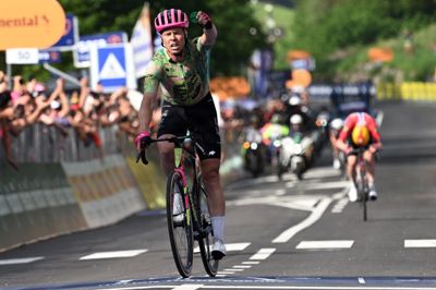 Tour de France er Michael Valgrens anden grand tour i denne sæson. I maj kørte han Giro d'Italia, hvor han vandt 17. etape.
