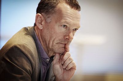 DBU's administrerende direktør, Erik Brøgger Rasmussen, undrer sig over Fifas ageren i Balogun-sagen.