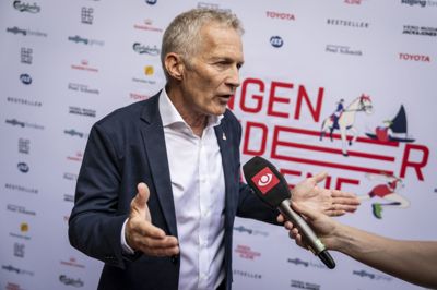 Hans Natorp siger, at DIF er nødt til at respektere IOC's beslutning, selv om man er uenig i afgørelsen.
