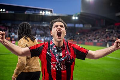 Aral Simsir skriger sin glæde ud efter en af de mange sejre, han oplevede på MCH Arena. Nu skal han kæmpe for lignende succesoplevelser med Trabzonspor i den tyrkiske Süper Lig.