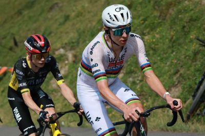 Jonas Vingegaard tabte den direkte duel med Tadej Pogacar på 6. etape af Tour de France.