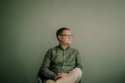 Christian Rabjerg Madsen (S) vil finde løsninger uden at udrydde ulven.