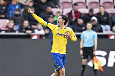 Luis Binks skiftede til Brøndby i sommeren 2025. Nu skal han være anfører for holdet.