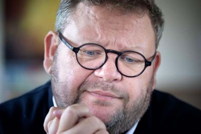 Martin Jakobsen fylder 50 år og ser tilbage på livet (og formentlig også frem) - både politisk og privat. Han har haft en svær tid med tabet af to gode venner - Pape og Hæk. Det reflekterer han over. Vi skal bruge billeder til Din Søndag og generelt til arkivet, som kan bruges, når han udtaler sig om politiske emner Foto: Jakob Stigsen Andersen