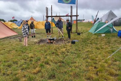 400 spejdere fra Favrskov Kommune - blandt andet Hammeluglerne - er med på den store landslejr, Spejdernes Lejr ved Roskilde.
