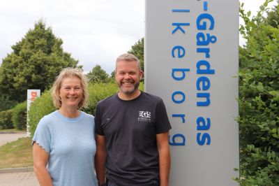 Beslutningen om at sælge blev endeligt vedtaget i oktober 2025, hvor Dan og Charlotte Korsbakke bad deres bestyrelsesformand om at sætte processen i gang.